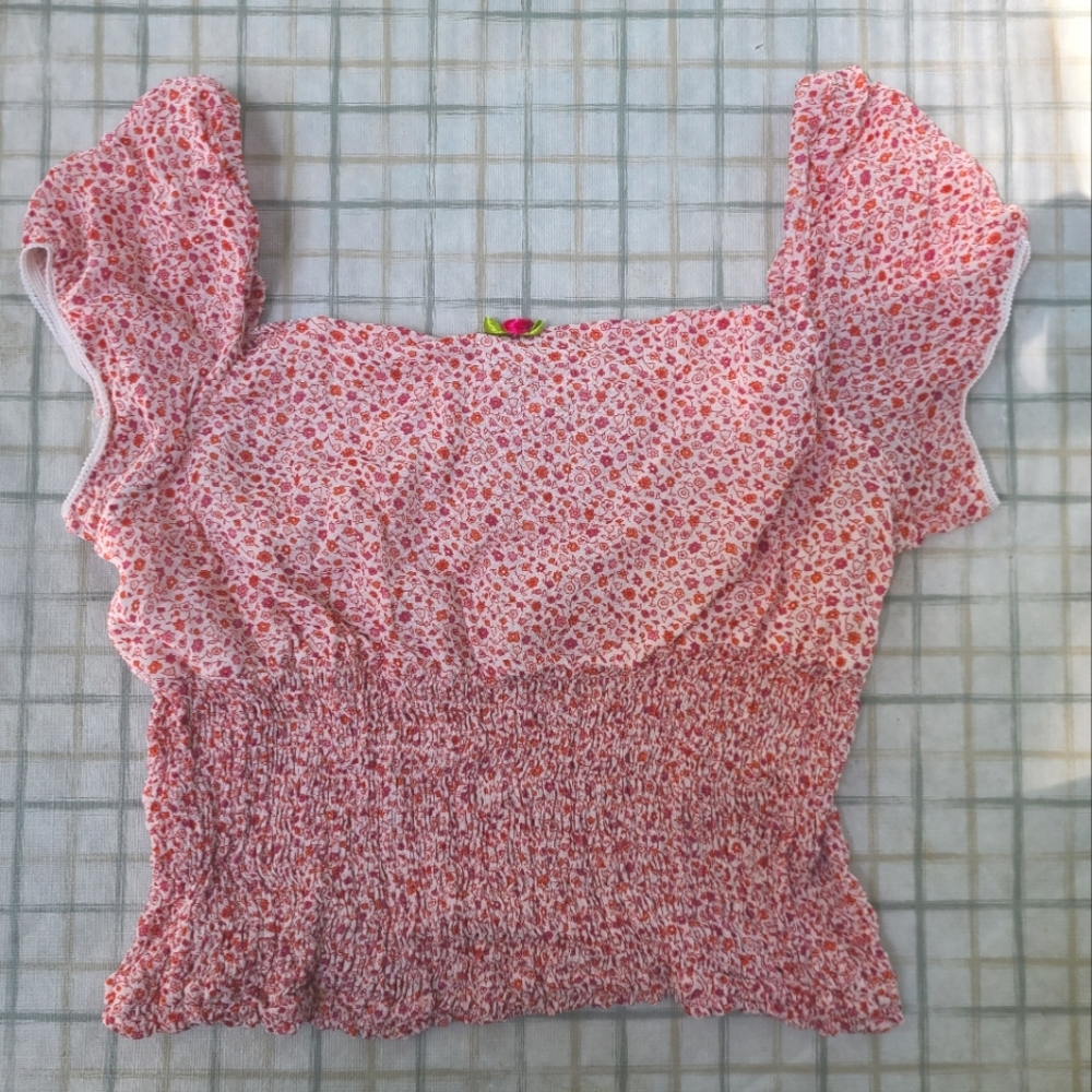 1990's Le Chateau pink cropped top
